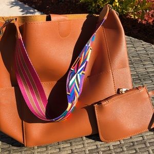 EMML Bucket Shoulder Bag. Leather Light Brown